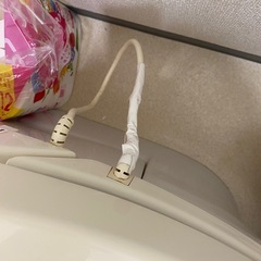 【お話中】ランドリーラックとウォシュレット便座の画像