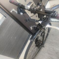 TB1E ブリジストン　BRIDGESTONE 電動アシスト自転車　クロスバイク　ブラック　27インチ　引き取り希望の画像