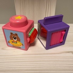 ベネッセ　でるでるキューブ＆くるくるキューブ　きらきらなあに？絵本　知育玩具　ちゃれんじの画像