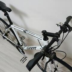 セーフティライド割引適用で34,800円！【中古】GIANT ジャイアント 700x28C クロスバイク ESCAPE RX3  パールホワイト/SHIMANO製ALTUS 27段変速/Mサイズ（身長170cm〜185cm）の画像