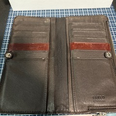 タケオキクチ長財布の画像