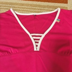 未着用✨ピンク✨テニスウエアの画像