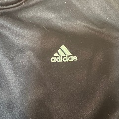 美品✨adidas✨ネイビーテニスウエアの画像