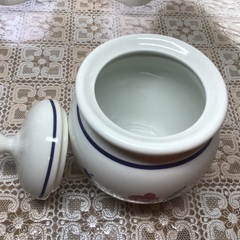 蓋付きキャンディ入れの画像