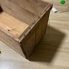 りんご箱 キャスター付きの画像
