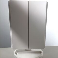 □【動作確認済み】 LED Cosmetic Mirror ライト付き 化粧鏡 ミラー 中古 使用回数少なめ (NF250822)544-18の画像
