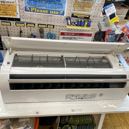 1/25値下げしました⭐️高年式⭐️2022年製 HITACHI 4Kwルームエアコン RAS-D40M2BK 白くまくん 主に14畳