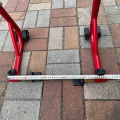 バイク　スタンドの画像