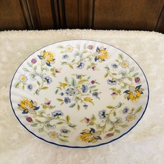 MINTON 23cmと28cmプレート2枚の画像