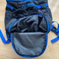 【YONEX】サッカーバッグ ボール入れ付きの画像