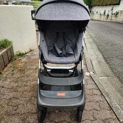 STOKKE ストッケ
scoot2 スクート2


取扱説明書
レインカバー
モスキートネット付きの画像
