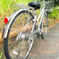 中古自転車 BRIDGESTONE Albelt アルベルト ママチャリ 自転車 内装3段ギア 27インチ LEDオートライト シルバー 通勤 通学 近所のお出掛けなどにの画像