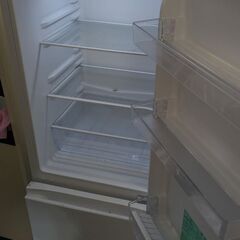 冷蔵庫 refrigeratorの画像