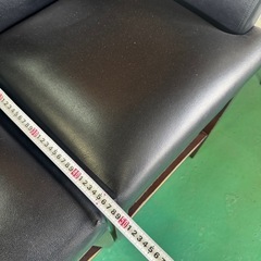 カウンターチェア 2脚セット ブラック 合皮 ハイチェア アーム付きの画像