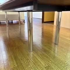 大型会議用テーブルの画像