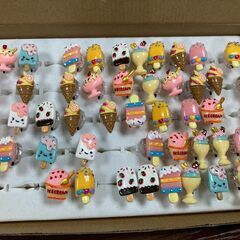 光るおもちゃ　フラッシュアイスリングの画像