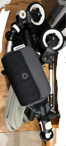 bugaboo beeベビーカー本体&ボード
