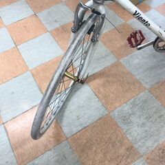【ｼﾞｬﾝｸﾞﾙｼﾞｬﾝｸﾞﾙ金沢店】  スポーツ車 白 700   動作確認／クリーニング済みの画像