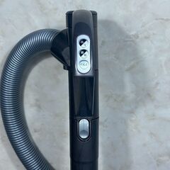 A7785【お買い得商品‼】 Dyson ダイソン  掃除機 クリーナー サイクロン式 キャニスター型　  CY25の画像