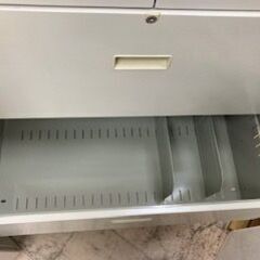 ID:649323　書庫上下　カギ付きの画像
