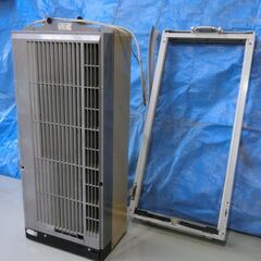 ■古～いですが今現在実働窓用中古エアコン→枠・リモコン付き■の画像
