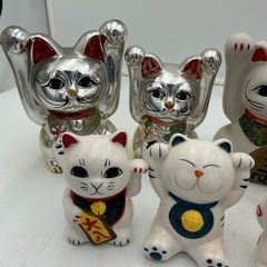 まねきねこ貯金箱などセットの画像