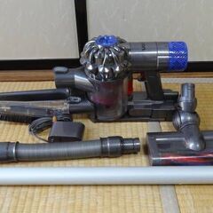 ダイソンコードレスクリーナーV6　2の画像