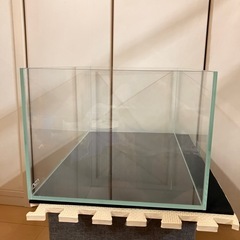 水槽ADA キューブガーデン W45×D27×H20 ロータイプの画像