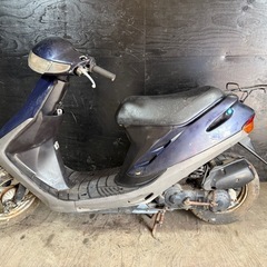 ★支払総額3.3万円★関東圏内即日配送可能！ 全車走行テスト済みです！ ホンダ スーパーディオ 紺 AF27 人気のスーパーディオ！ 2ストのためオイル注ぎ足すだけ！ バッテリー新品！カスタムベースに♪の画像