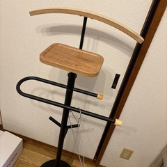 ハンガーラックの画像