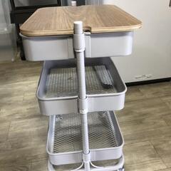 【松本市引き取り限定】金属製ワゴン３段（木製天板付き）の画像