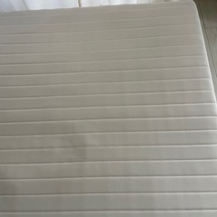 セミダブルベッド　140センチ幅の画像