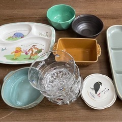 食器等の画像