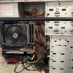 パソコン本体　デスクトップPCの画像