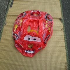 カーズ　浮き輪　足つきボート  ジャンク品の画像