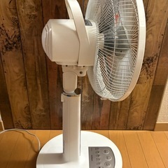 日立　扇風機　HEF-RE301N   2015年製の画像