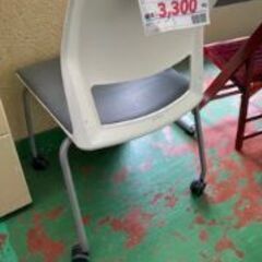 ID:650121　スタッキングチェアー・キャスター付きの画像
