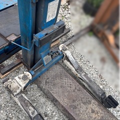 【現状販売品】2柱リフト／ビシャモン／OSP30／自動車整備用リフト／作業／メンテナンスの画像