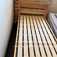 無印シングルベッドの画像