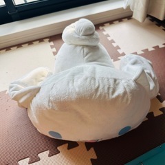 大きなぬいぐるみ シナモロールの画像