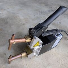 スポット溶接機　単相200Vの画像
