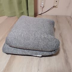 【無料・引取のみ】コンパクト座椅子 即日引渡し可の画像