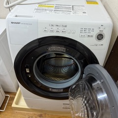 美品SHARPドラム式洗濯乾燥機の画像