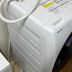 美品SHARPドラム式洗濯乾燥機の画像