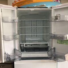 TOSHIBA　２０２３年　４６２L　ガラストップの画像