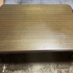 こたつテーブルの画像