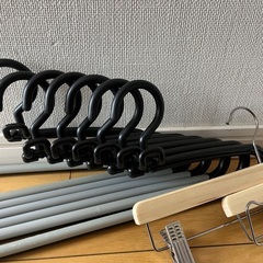 ハンガー　収納ケース　無印　IKEAの画像