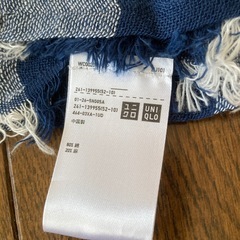 UNIQLOのショールの画像