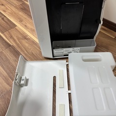 加湿脱臭機の画像