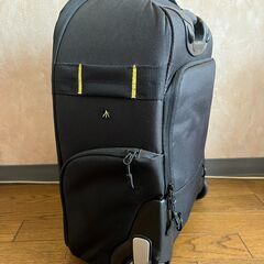 車輪付きカメラバッグ（Neewer）の画像